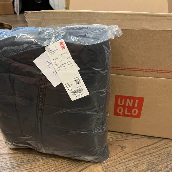 NWT Uniqlo Ultra Light Down Long Coat Black XS - Picture 2 of 2